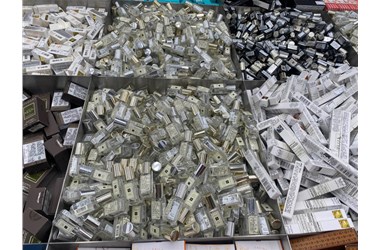 首個(gè)規范！化妝品小樣上“緊箍咒”